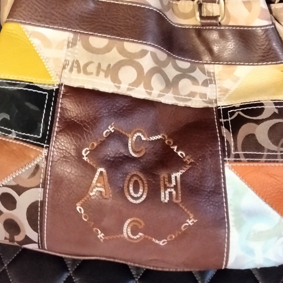 Coach multi-path pattern style purse - Picture 5 of 5